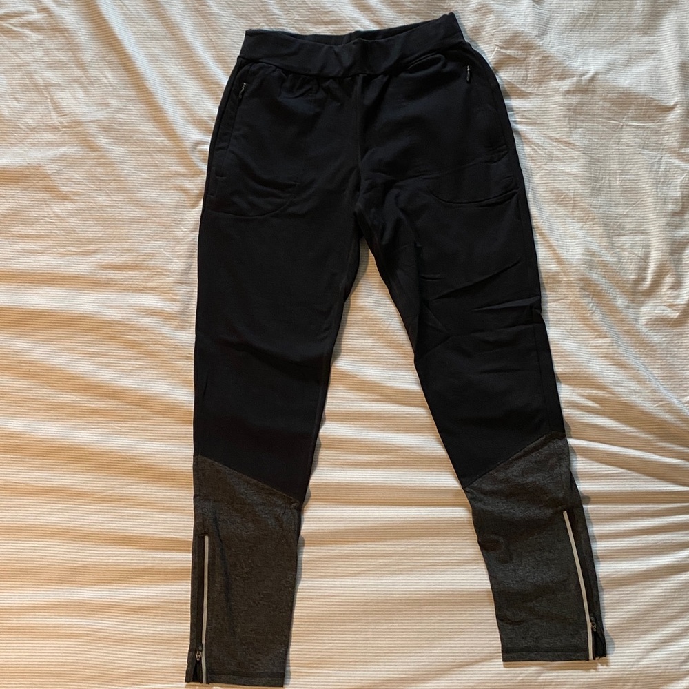 Rabbit joggers